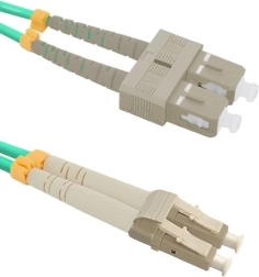 Οπτικό patchcord LC/UPC-SC/UPC multimode OM4 1m