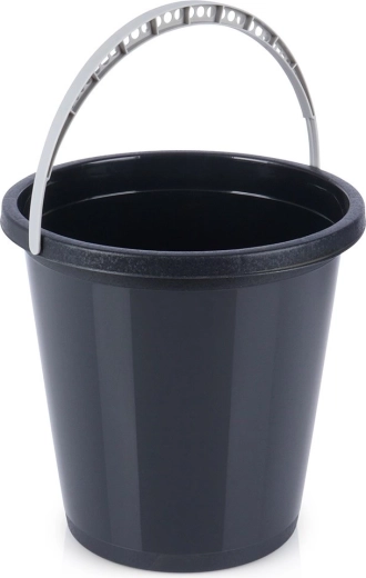 Μαύρος πλαστικός κουβάς 5 l
