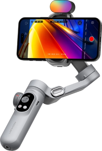 Φως RGB και οθόνη OLED για πλήρη έλεγχο