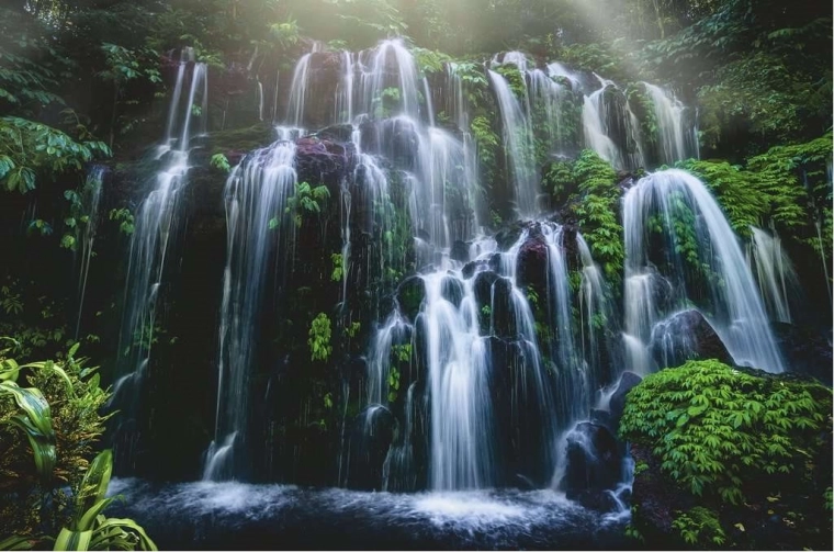 Παζλ Ravensburger Waterfall Retreat Bali 3000 κομμάτια