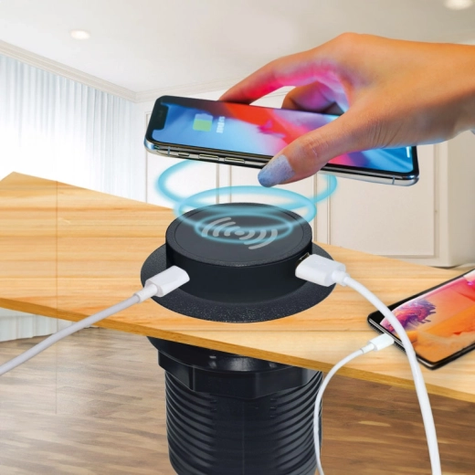 Γρήγορη φόρτιση μέσω USB-C PD και USB-A QC 3.0