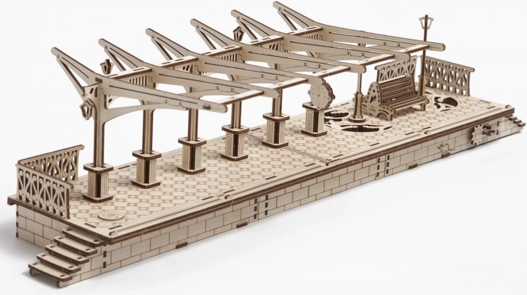 UGEARS ξύλινο μηχανικό 3D παζλ σταθμός (196 κομμάτια)