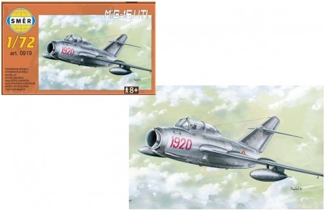 Πλαστικό μοντέλο αεροσκάφους MiG-15 UTI 1:72