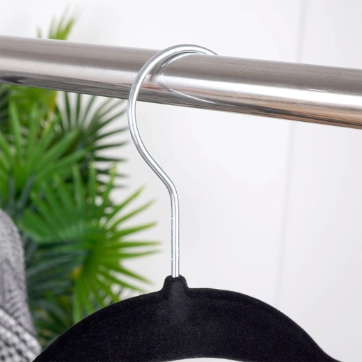 Αντιολισθητικό βελούδο που προστατεύει τα ρούχα