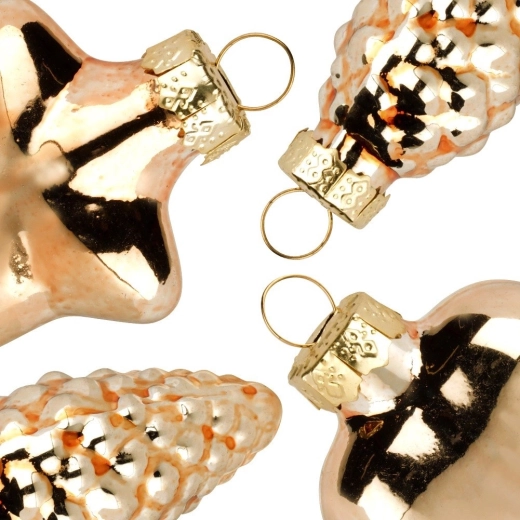 Πολυτελής χρυσή λάμψη για τέλεια γιορτινή ατμόσφαιρα