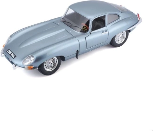 Μεταλλικό αμάξωμα με προσεγμένη λεπτομέρεια