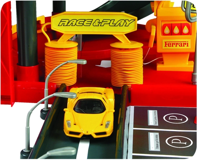 Λειτουργικό ασανσέρ και ρεαλιστικό πλυντήριο