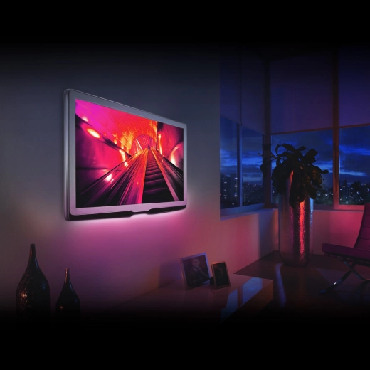 Κόψιμη RGB λωρίδα LED πίσω από την τηλεόραση