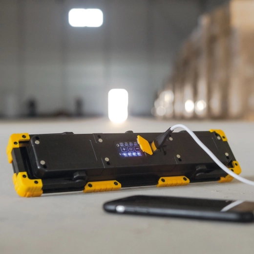 Προβολέας με λειτουργία powerbank