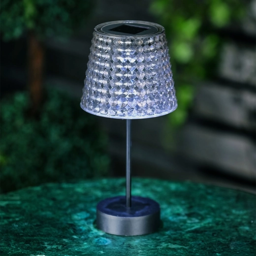 Ατμοσφαιρικός φωτισμός για εξωτερικό τραπέζι