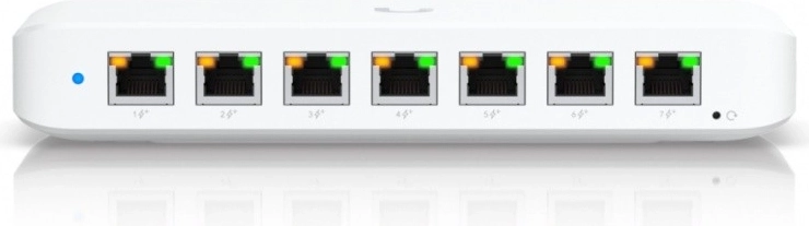 Unifi switch 8θυρών PoE 42W