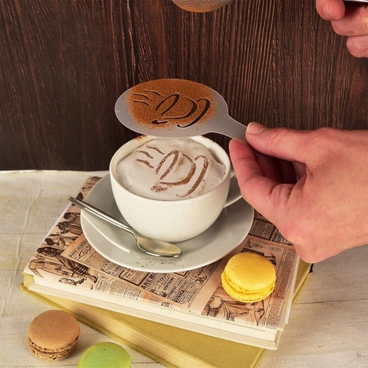 Εντυπωσιακό latte art μέσα σε λίγα δευτερόλεπτα