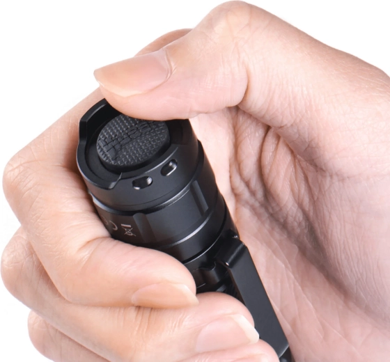 Συμπαγής σχεδιασμός EDC και εύκολος χειρισμός