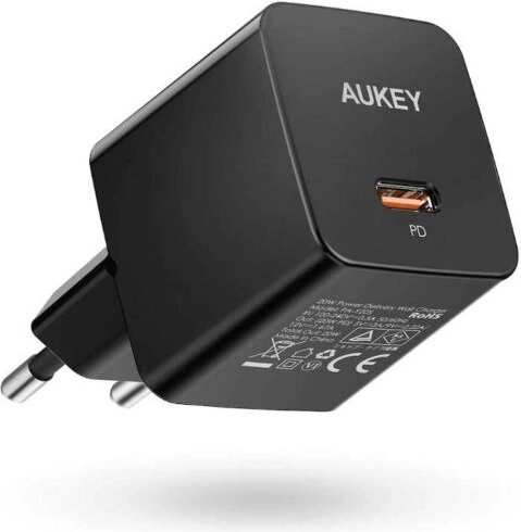Μαύρος Μίνι Φορτιστής Aukey με USB-C 20W Power Delivery