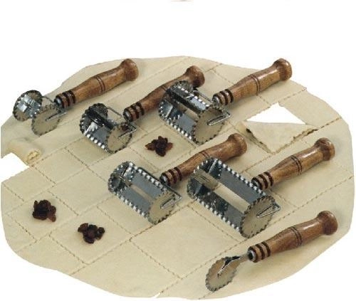 Τροχός κοπής ζύμης τετράγωνος 6 × 6 cm, ανοξείδωτος με ξύλινη λαβή