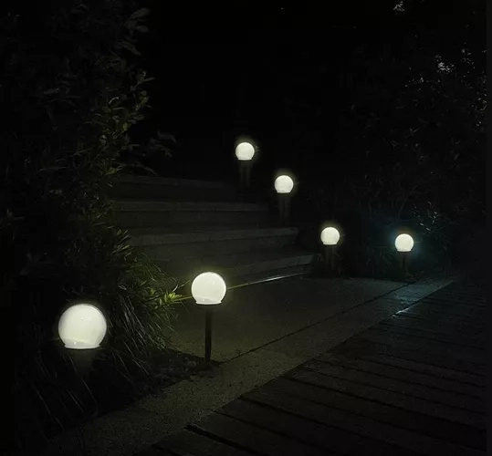 LED με αισθητήρα λυκόφωτος