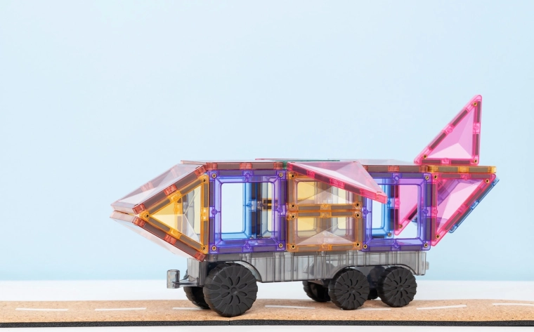 Κατασκευή μεταφορικών μέσων με λειτουργικές ρόδες