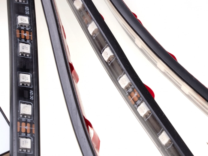 Εύκολη εγκατάσταση με ταινία 3M