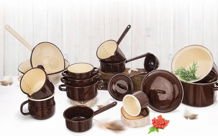 Κομψή καφέ εκδοχή Brown
