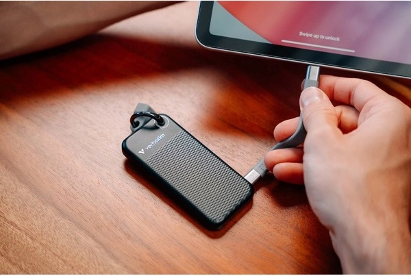 Γρήγορη μεταφορά δεδομένων μέσω USB-C