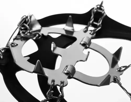 Σταθερό κράτημα χάρη σε 12 ακίδες σε κάθε κάλυμμα