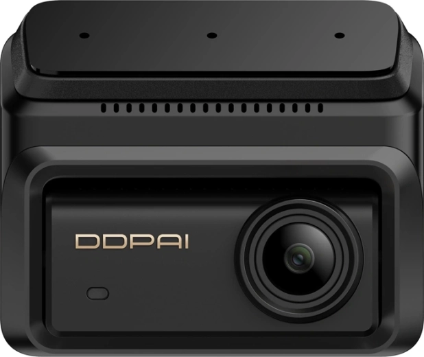 Κάμερα 4K μπροστά + 2K πίσω για ολοκληρωμένη καταγραφή
