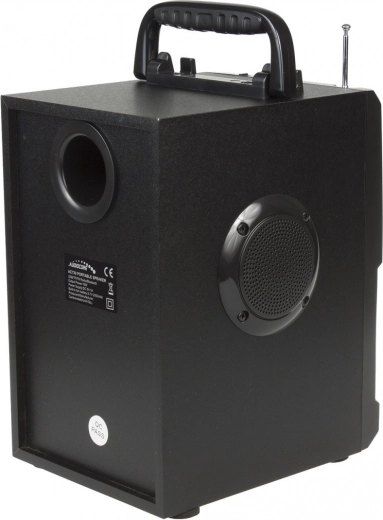 Ευρείες δυνατότητες σύνδεσης και FM ραδιόφωνο