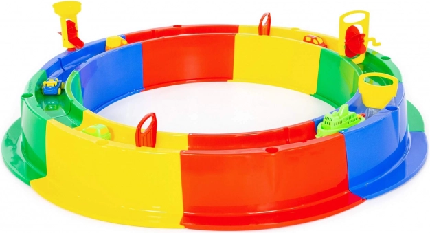 Πολύχρωμο sandbox με αξεσουάρ