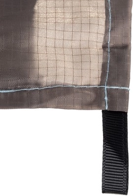 Σταθερό ακόμα και με αέρα: τσέπες, γωνιακά κρίκοι και πασαλάκια