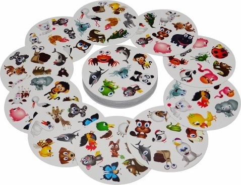 συμπαγές μεταλλικό κουτάκι για το ταξίδι