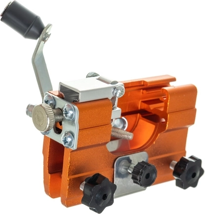 Ανθεκτική κατασκευή για εργασία στο πεδίο