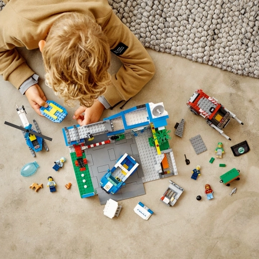 Διαδραστικό αστυνομικό τμήμα