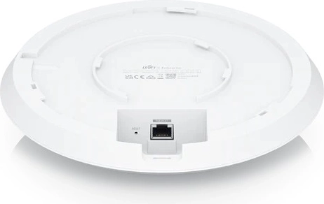 2,5 GbE με PoE+ για εύκολη εγκατάσταση