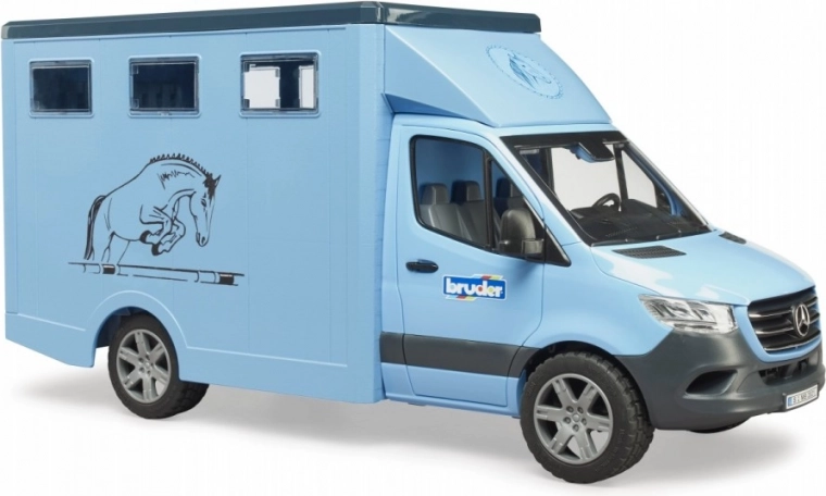 Ανοιγόμενη καμπίνα και πλούσιες λεπτομέρειες