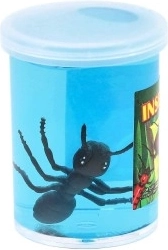 Ρεαλιστικές φιγούρες εντόμων