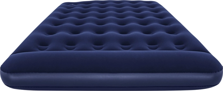 Ευρύχωρο διπλό στρώμα για άνετο ύπνο