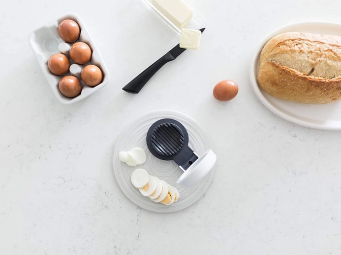 Ανθεκτική κατασκευή, ελαφρύ σώμα