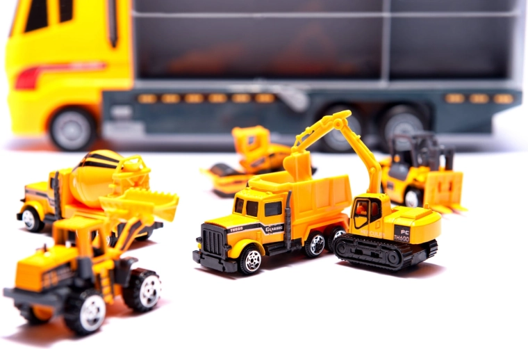 Έξι μηχανήματα κατασκευών για δημιουργικό παιχνίδι