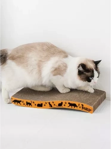 Προστατεύει τα έπιπλα και φροντίζει τα νύχια