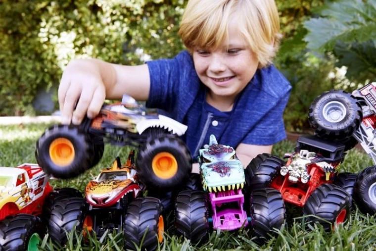 Διασκέδαση εμπνευσμένη από το σόου Hot Wheels